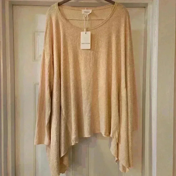 NWT Heyson Womens Oversized Tunic Top Small Tan - Picture 2 of 7